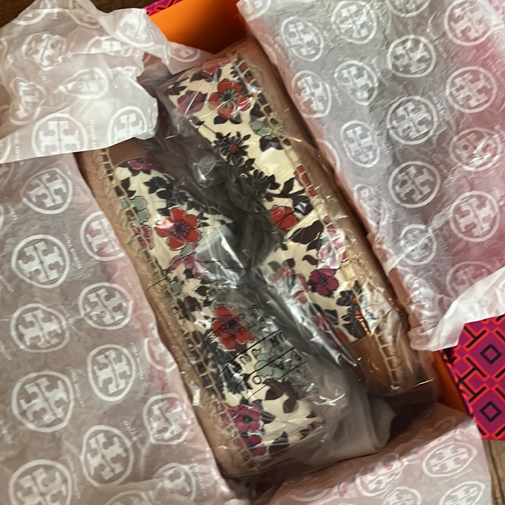 Tory Burch Espadrilles - Picture 8 of 8
